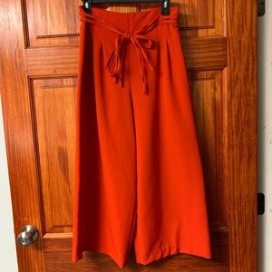 Wide leg pants
